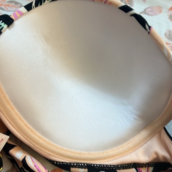 Women's NWT Xhilaration Push Up Bathing Suit Top Tie Back Size XL - Picture 7 of 9